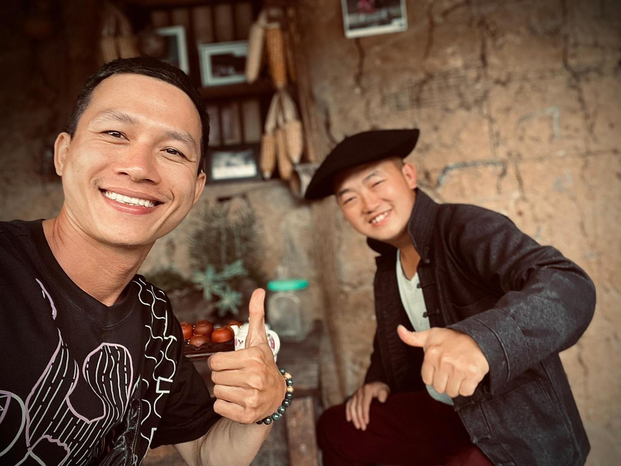 Nha Co Lao Xa Homestay Hmong & Bungalow Air Conditioner Dong Van  Eksteriør billede